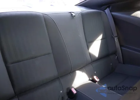 2010 Chevrolet Camaro 1Ls from USA, damaged, VIN 2G1FA1EVXA9223745